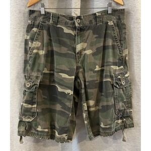 Free World Cargo Camouflage Shorts Men Size 36 Camo‎ Canvas Flat Front Paratroop